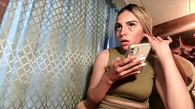 ValeriaLacrozee online show from 09.16.25