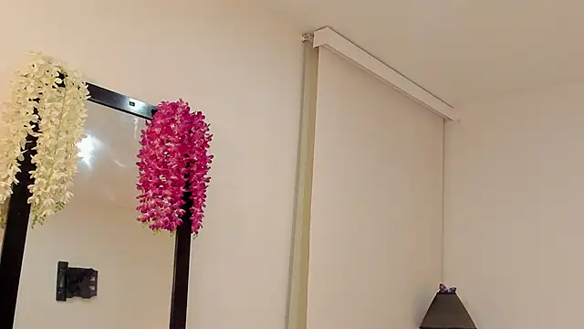 sofiarouge online show from 03.08.25