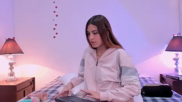 sofiarouge online show from 03.13.25