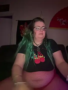 Snapshot of ladyloki111 chatting on 12.04.24 ladyloki111 online show from 12.04.24