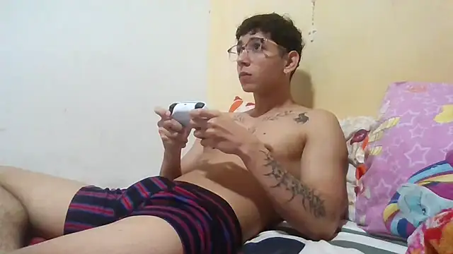 Dillom420 online show from 12.13.24