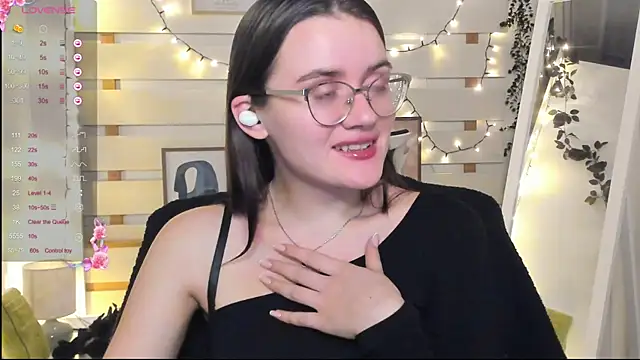 Josephine jo online show from 12.05.25