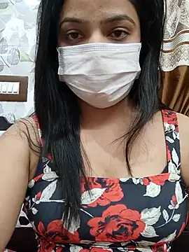 Myloveurvi online show from 03.03.25