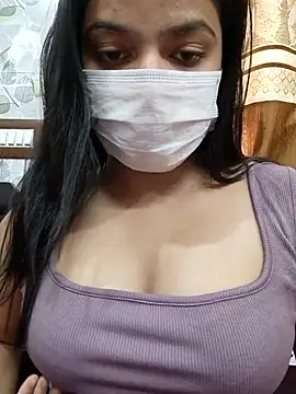 Myloveurvi online show from 03.20.25