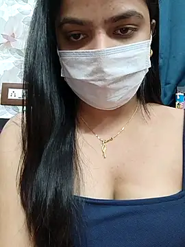 Myloveurvi online show from 09.08.25