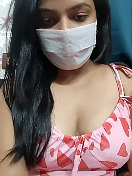 Snapshot of Myloveurvi chatting on 04.29.26 Myloveurvi online show from 04.29.26