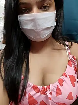 Snapshot of Myloveurvi chatting on 05.01.26 Myloveurvi online show from 05.01.26