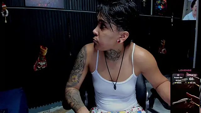 ZhoeStrong online show from 12.02.25