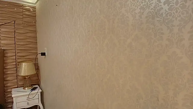 Snapshot of sofiaclauss chatting on 10.03.25 sofiaclauss online show from 10.03.25