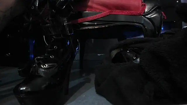 LusstCruella online show from 01.20.25