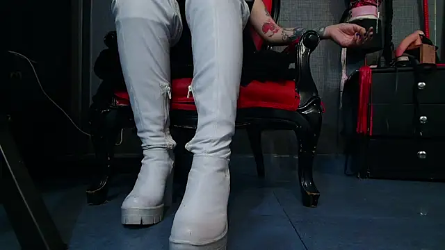 LusstCruella online show from 01.29.25