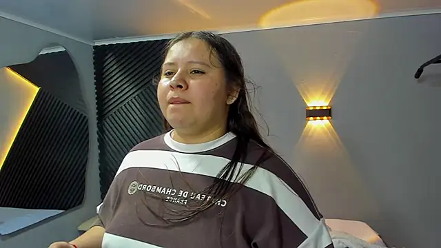 Laia and Aloby online show from 04.06.26