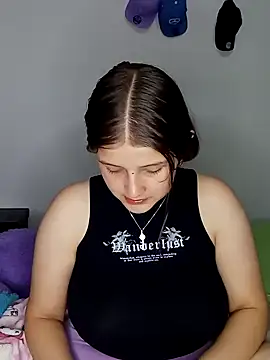 Snapshot of Krysstal_tay chatting on 02.06.25 Krysstal tay online show from 02.06.25