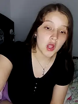 Snapshot of Krysstal_tay chatting on 02.12.25 Krysstal tay online show from 02.12.25