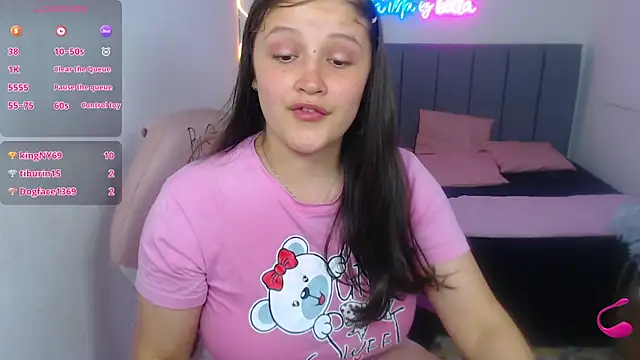 Snapshot of Krysstal_tay chatting on 03.06.25 Krysstal tay online show from 03.06.25