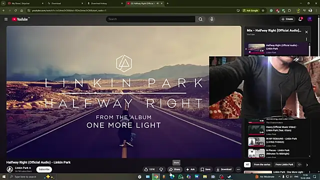 Snapshot of Dreamdaze2025 chatting on 02.19.26 Dreamdaze2025 online show from 02.19.26