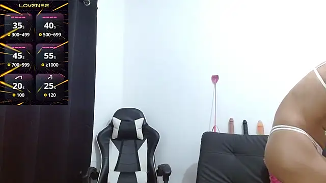 Kiara-Rider online show from 11.14.25