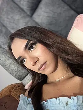 Nikol Rang   online show from 12.20.25