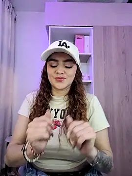 Lu perez online show from 06.02.26