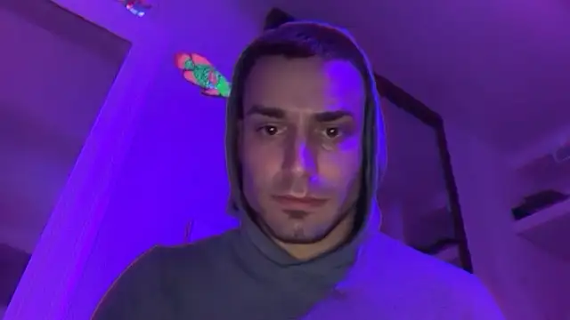 hot shot 13 online show from 11.06.25