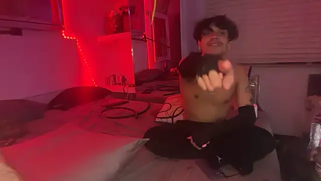 hot shot 13 online show from 02.06.26