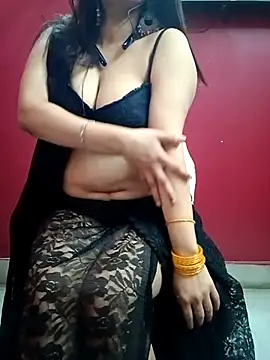 Snapshot of payal9038 chatting on 03.19.25 payal9038 online show from 03.19.25