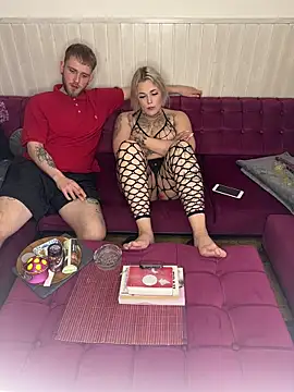 elina may online show from 03.08.25