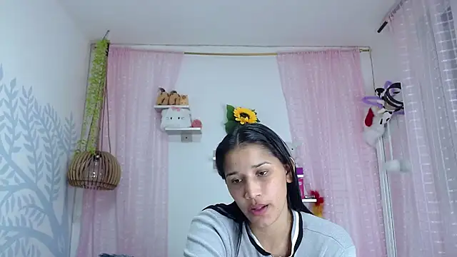 Alison Wiley online show from 11.28.25