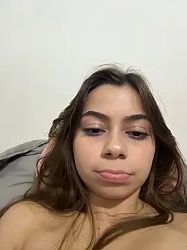 Snapshot of Lesbiandreams chatting on 11.14.25 Lesbiandreams online show from 11.14.25