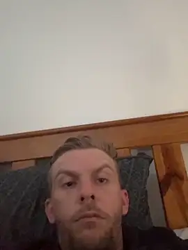 aus guy93 online show from 10.29.25