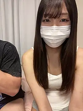 Snapshot of pantumieteruyo chatting on 02.22.26 pantumieteruyo online show from 02.22.26