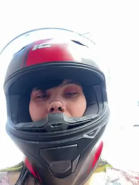 EemaHaruki online show from 01.01.25