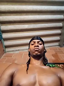 MAXIMO JHONS online show from 02.05.26