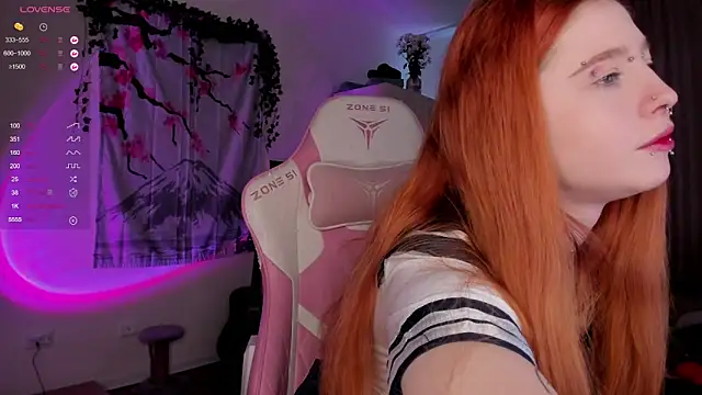 ScarletRos3 online show from 12.05.24