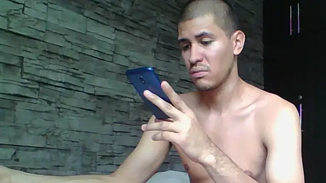 Snapshot of Sexylatin64 chatting on 07.06.26 Sexylatin64 online show from 07.06.26