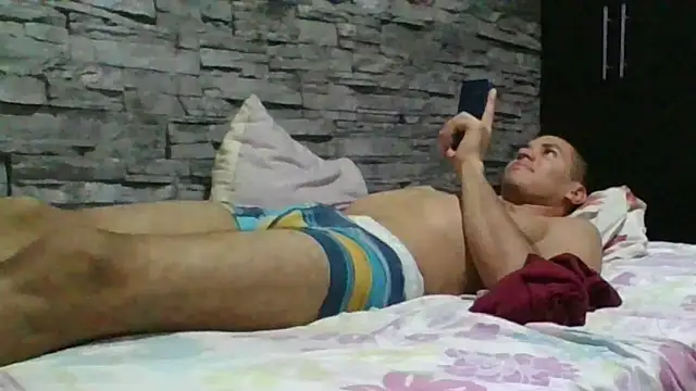 Snapshot of Sexylatin64 chatting on 07.09.26 Sexylatin64 online show from 07.09.26
