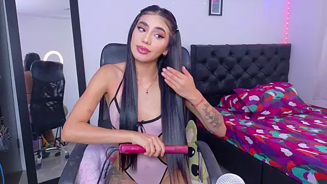 JulietaCheerr online show from 11.12.25