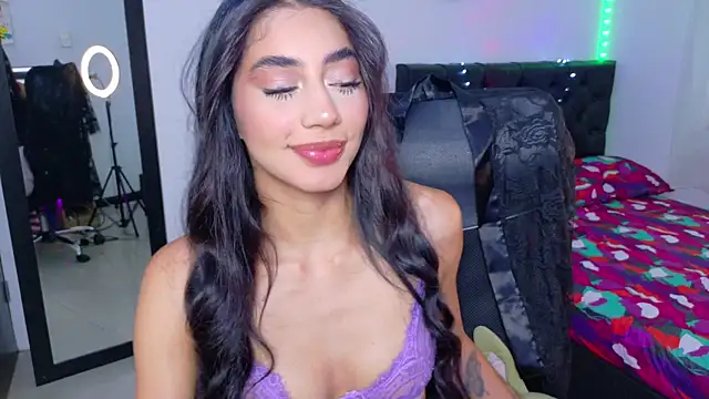 JulietaCheerr online show from 12.04.25