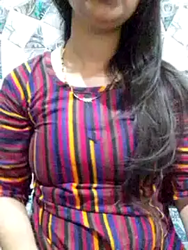 Snapshot of Mahi_Baby25 chatting on 03.15.25 Mahi Baby25 online show from 03.15.25