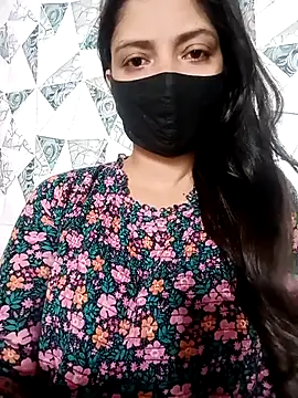 Snapshot of Mahi_Baby25 chatting on 09.13.25 Mahi Baby25 online show from 09.13.25