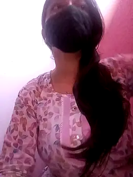 Snapshot of Mahi_Baby25 chatting on 10.12.25 Mahi Baby25 online show from 10.12.25