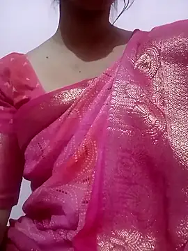 Snapshot of Mahi_Baby25 chatting on 01.14.26 Mahi Baby25 online show from 01.14.26