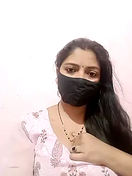 Snapshot of Mahi_Baby25 chatting on 03.24.26 Mahi Baby25 online show from 03.24.26