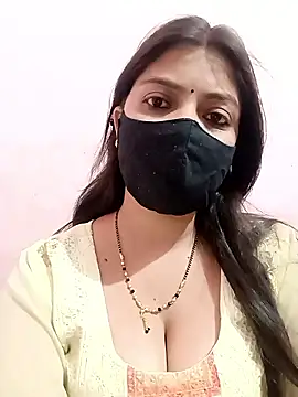 Snapshot of Mahi_Baby25 chatting on 03.28.26 Mahi Baby25 online show from 03.28.26