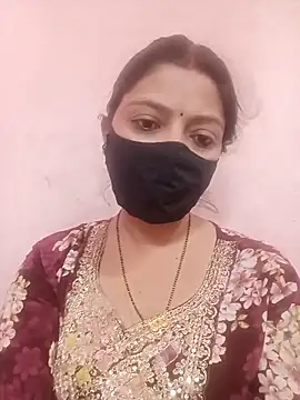 Snapshot of Mahi_Baby25 chatting on 05.17.26 Mahi Baby25 online show from 05.17.26
