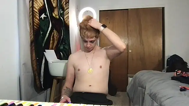 twentywithafelonyy online show from 12.12.24