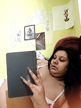 GoddessLorenaTheeSiren online show from 10.18.25