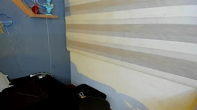 Snapshot of Liittleluaa_ chatting on 12.17.24 Liittleluaa  online show from 12.17.24