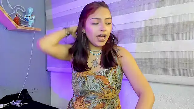 Snapshot of Liittleluaa_ chatting on 01.24.25 Liittleluaa  online show from 01.24.25