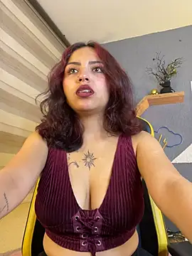 Snapshot of Liittleluaa_ chatting on 02.22.25 Liittleluaa  online show from 02.22.25
